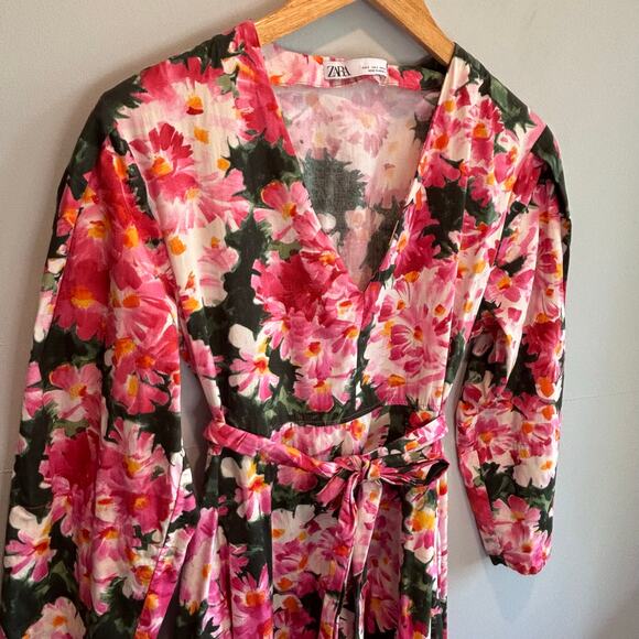 Zara Pink Floral Fit & Flare Midi Dress - size Small - Picture 4 of 7